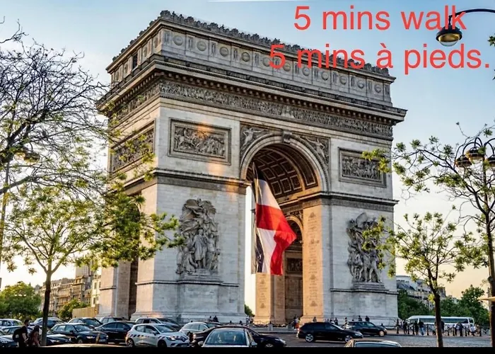 Διαμέρισμα 10 Mins Walk Eiffel Tower, 16